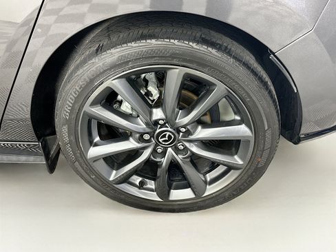 Used 2021 MAZDA MAZDA3 s image 11