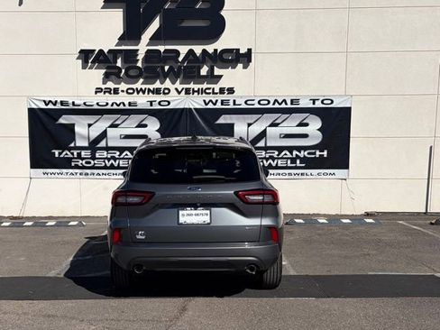 Used 2024 Ford Escape ST-Line image 7