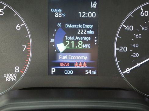 Used 2025 Toyota Corolla LE image 36