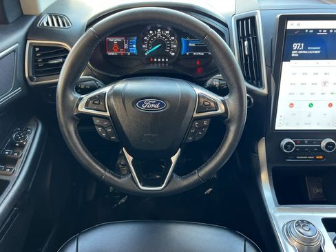 Used 2022 Ford Edge SEL w/ Convenience Package AWD/4WD image 16