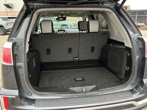 Used 2017 GMC Terrain Denali image 9