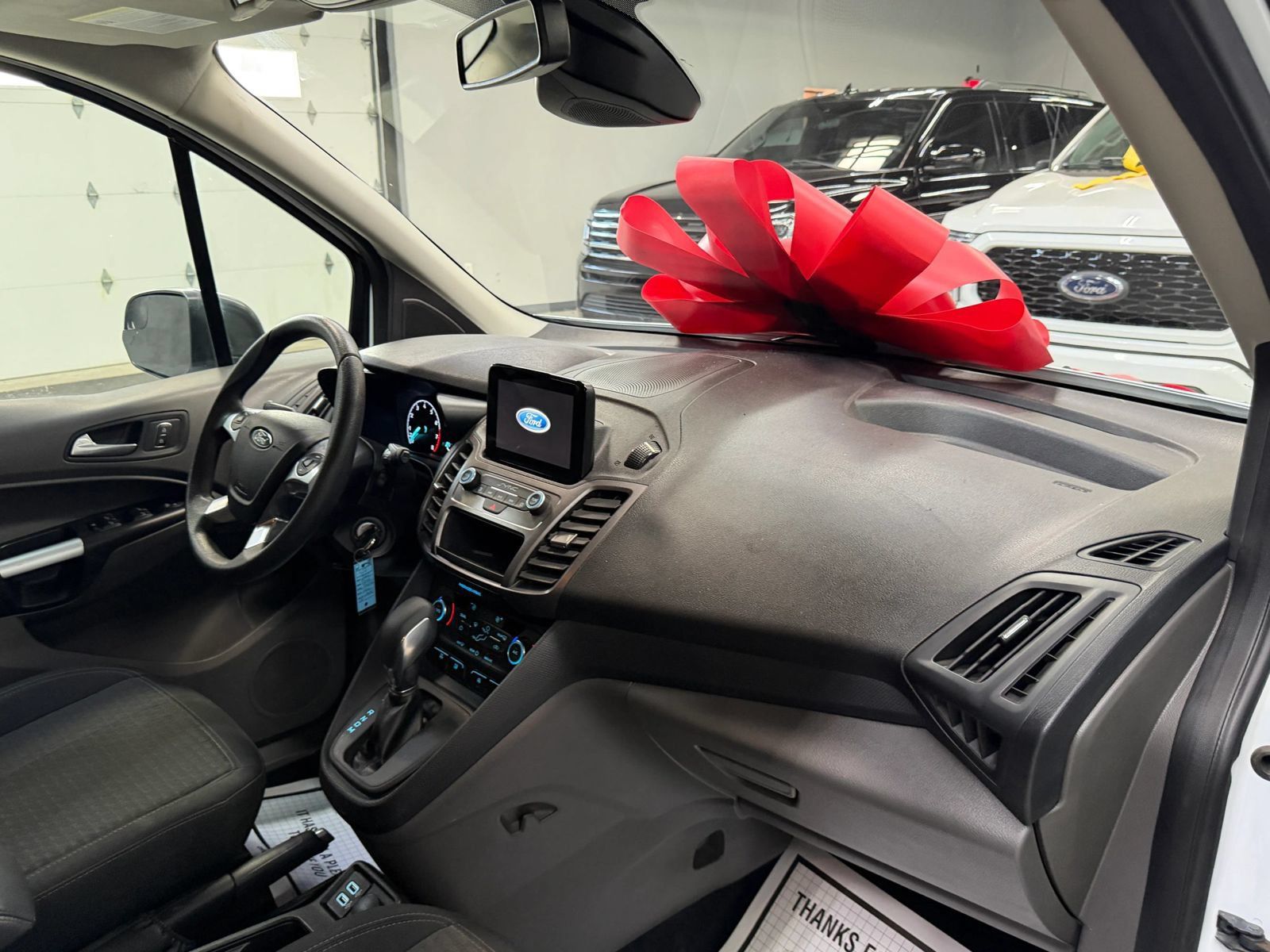 Used 2020 Ford Transit Connect XLT FWD image 32