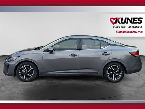 Used 2024 Nissan Sentra SV FWD image 6