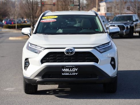 Certified 2025 Toyota RAV4 XLE Premium image 5