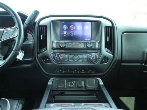 Used 2015 GMC Sierra 1500 SLE image 17
