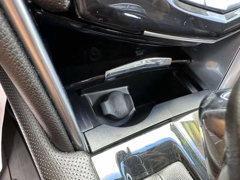 Used 2017 Cadillac XTS Luxury AWD/4WD image 22