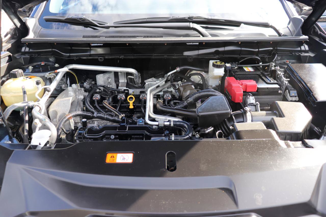 Used 2024 Mitsubishi Outlander AWD image 53