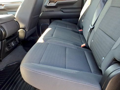 Certified 2025 Chevrolet Silverado 1500 LT image 8