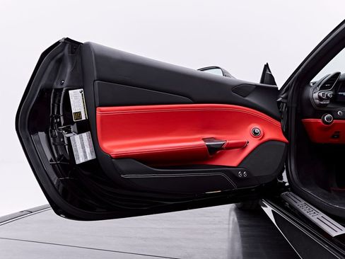 Used 2018 Ferrari 488 Spider RWD image 50