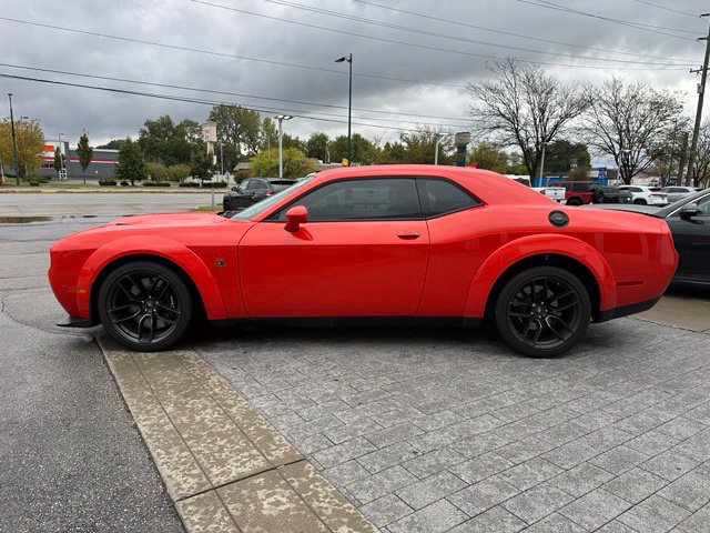 Used 2022 Dodge Challenger R/T Scat Pack RWD image 4
