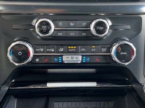 Used 2024 Ford F150 Raptor AWD/4WD image 48