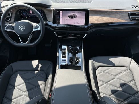 New 2026 Volkswagen Atlas SE image 14