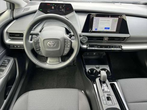 Certified 2023 Toyota Prius LE image 14