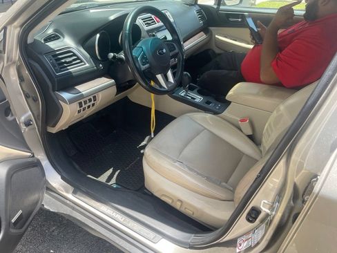 Used 2015 Subaru Outback 2.5i Limited w/ Popular Package #4 AWD/4WD image 5