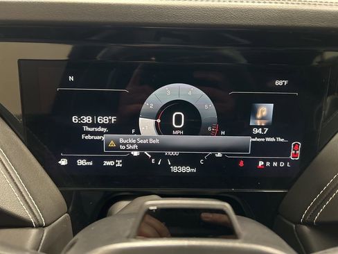 Used 2025 GMC Yukon AT4 Ultimate image 17