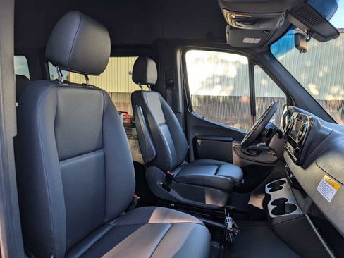 New 2025 Mercedes-Benz Sprinter 2500 image 13
