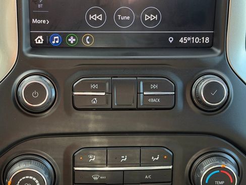 Used 2020 Chevrolet Silverado 1500 LT image 12