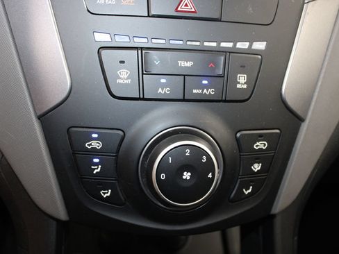 Used 2016 Hyundai Santa Fe Sport FWD image 27