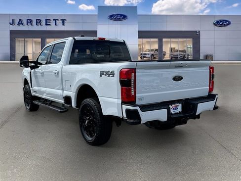 New 2026 Ford F250 Lariat w/ Black Appearance Package AWD/4WD image 5