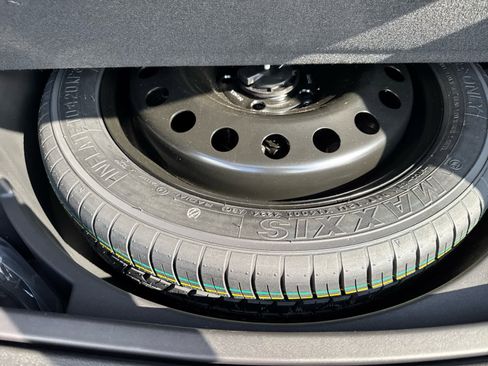 Used 2025 Buick Envision Sport Touring image 15