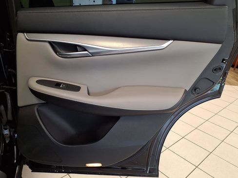 Used 2023 INFINITI QX50 Luxe w/ Cargo Package FWD image 13