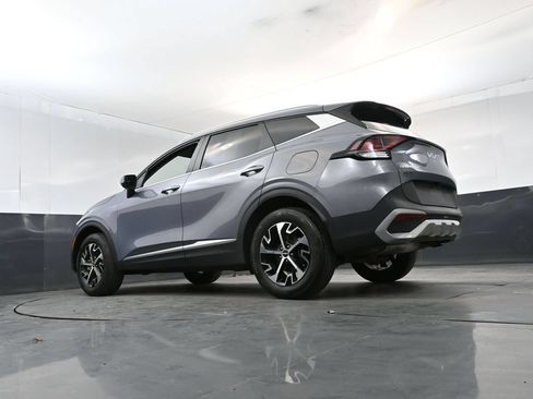 Used 2023 Kia Sportage EX AWD/4WD image 21