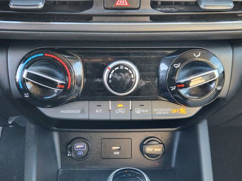 Used 2023 Hyundai Kona SEL image 20