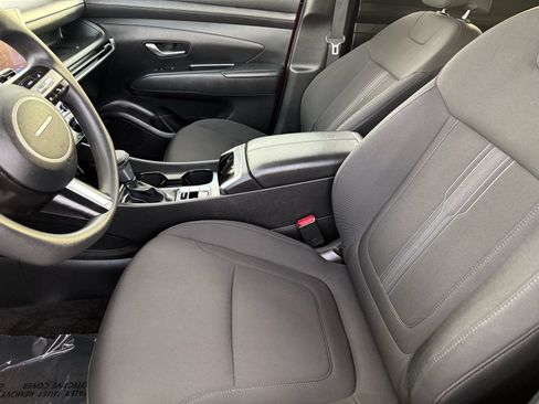 Used 2025 Hyundai Tucson SEL AWD/4WD image 13