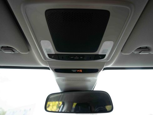 New 2026 Honda HR-V LX image 18