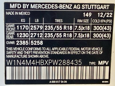 Used 2023 Mercedes-Benz GLB 250 4MATIC image 19