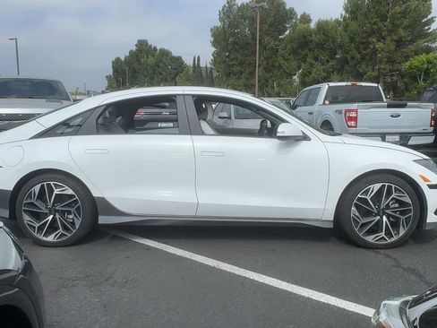 Used 2025 Hyundai Ioniq 6 SEL AWD/4WD image 7