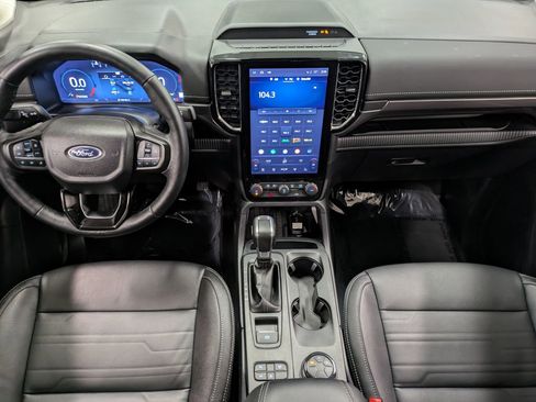 Used 2025 Ford Ranger Lariat image 23