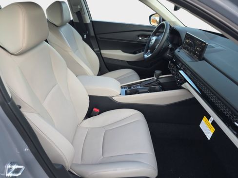 New 2025 Honda Accord Touring image 10
