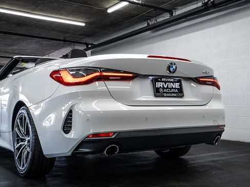 Used 2021 BMW 430i Convertible w/ Convenience Package RWD image 17