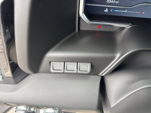 Used 2025 GMC Sierra 1500 AT4X image 56