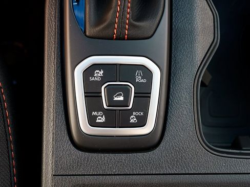 New 2026 Nissan Frontier PRO-4X image 19