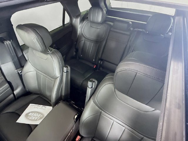 New 2026 Land Rover Range Rover Sport Dynamic SE AWD/4WD image 14
