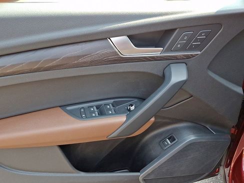 Used 2020 Audi Q5 2.0T Premium AWD/4WD image 18