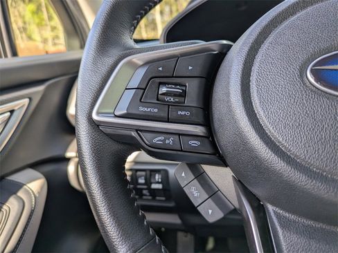 Used 2023 Subaru Forester Limited image 21