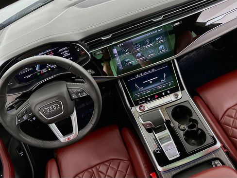 Used 2024 Audi SQ8 Premium Plus w/ Black Optic Package AWD/4WD image 19
