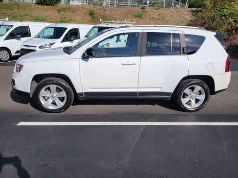 Used 2016 Jeep Compass Sport w/ Power Value Group FWD image 4