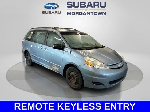 Used 2010 Toyota Sienna CE image 3