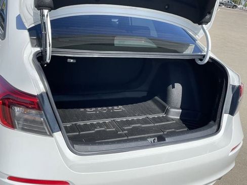 Used 2024 Honda Civic Sport image 27