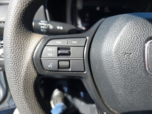 Used 2024 Honda Accord EX image 17