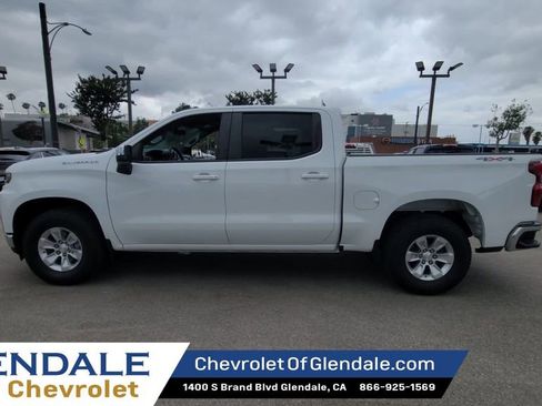 Certified 2022 Chevrolet Silverado 1500 LT AWD/4WD image 5