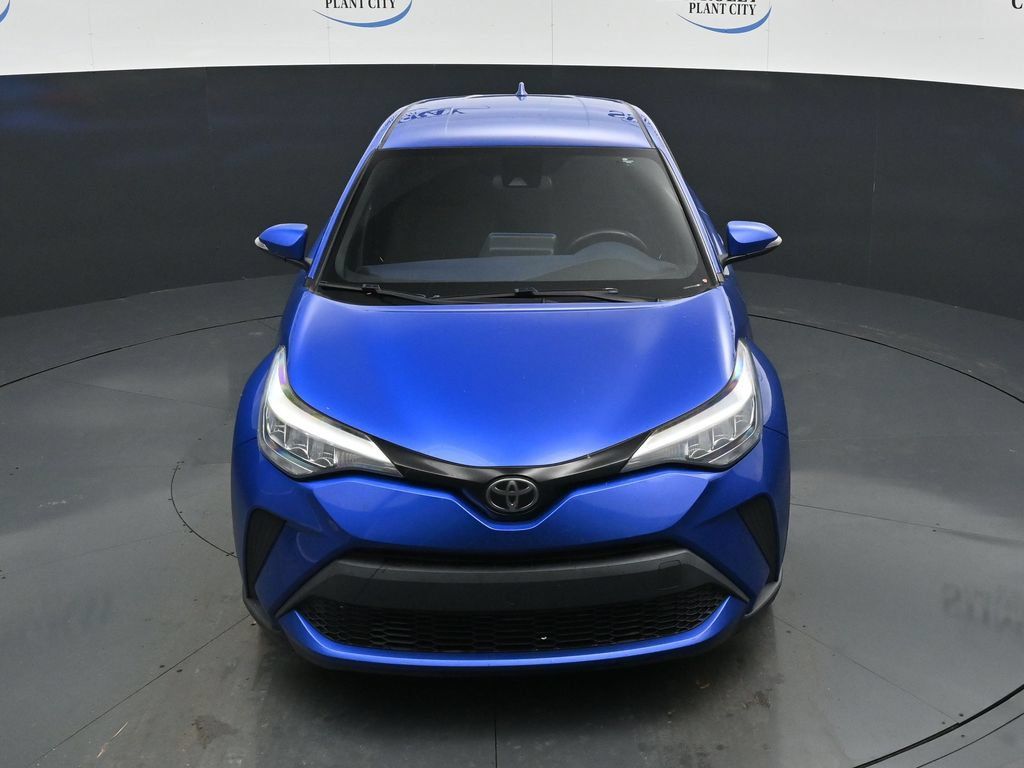 Used 2021 Toyota C-HR XLE FWD image 19