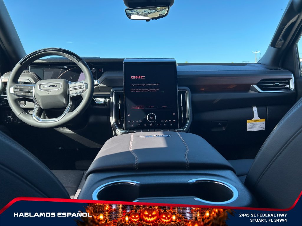 New 2027 GMC Yukon Denali w/ Denali Reserve Package AWD/4WD image 16