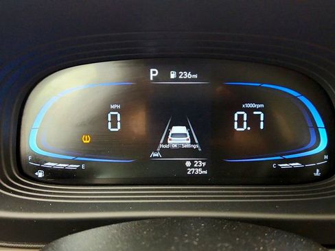 Used 2024 Hyundai Venue SEL image 15