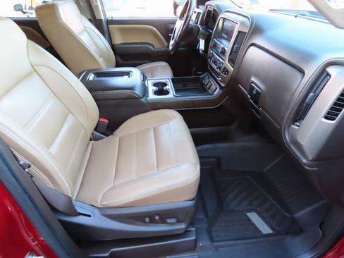 Used 2018 GMC Sierra 2500 Denali w/ Duramax Plus Package image 15