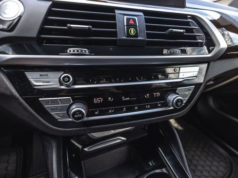 Used 2021 BMW X4 xDrive30i AWD/4WD image 15